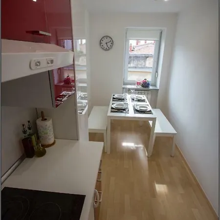 Apartma Aja Appartement